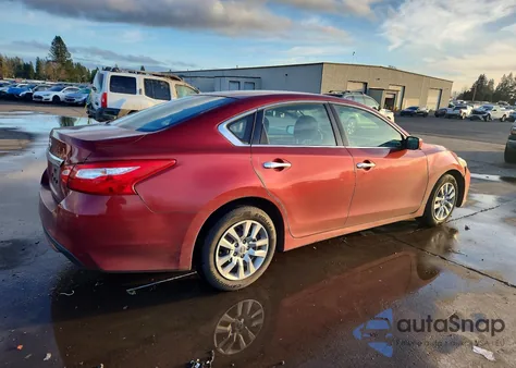2016 Nissan Altima 2.5 из США, поврежденный, VIN 1N4AL3AP6GC179927